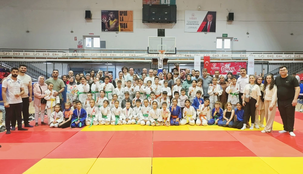 YUNUSEMRELİ MİNİK JUDOCULAR MADALYAYA DOYMUYOR