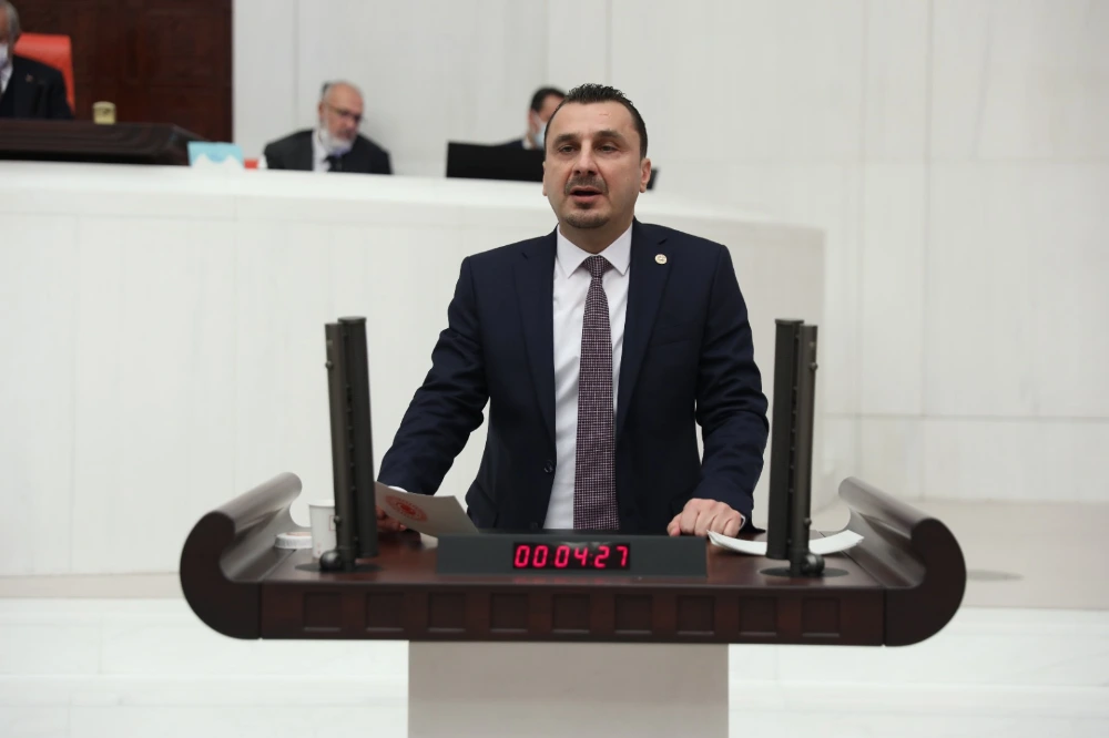 Başevirgen: "Türkiye'de Emeklilik Hayatta Kalma Savaşı"
