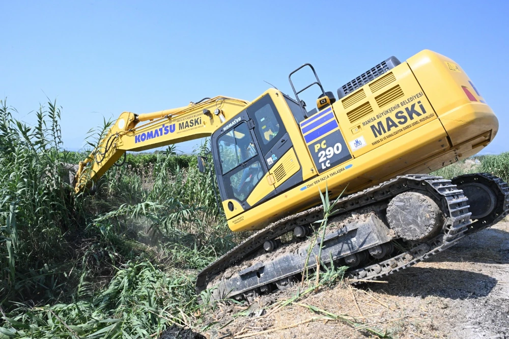 Gümülceli’de Dere Temizliğiyle Yangın ve Taşkın Riskine Karşı Etkin Önlem