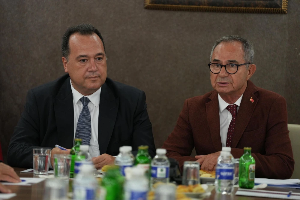 Başkan Dutlulu’dan Esnaf Odaları Birliği’ne Ziyaret